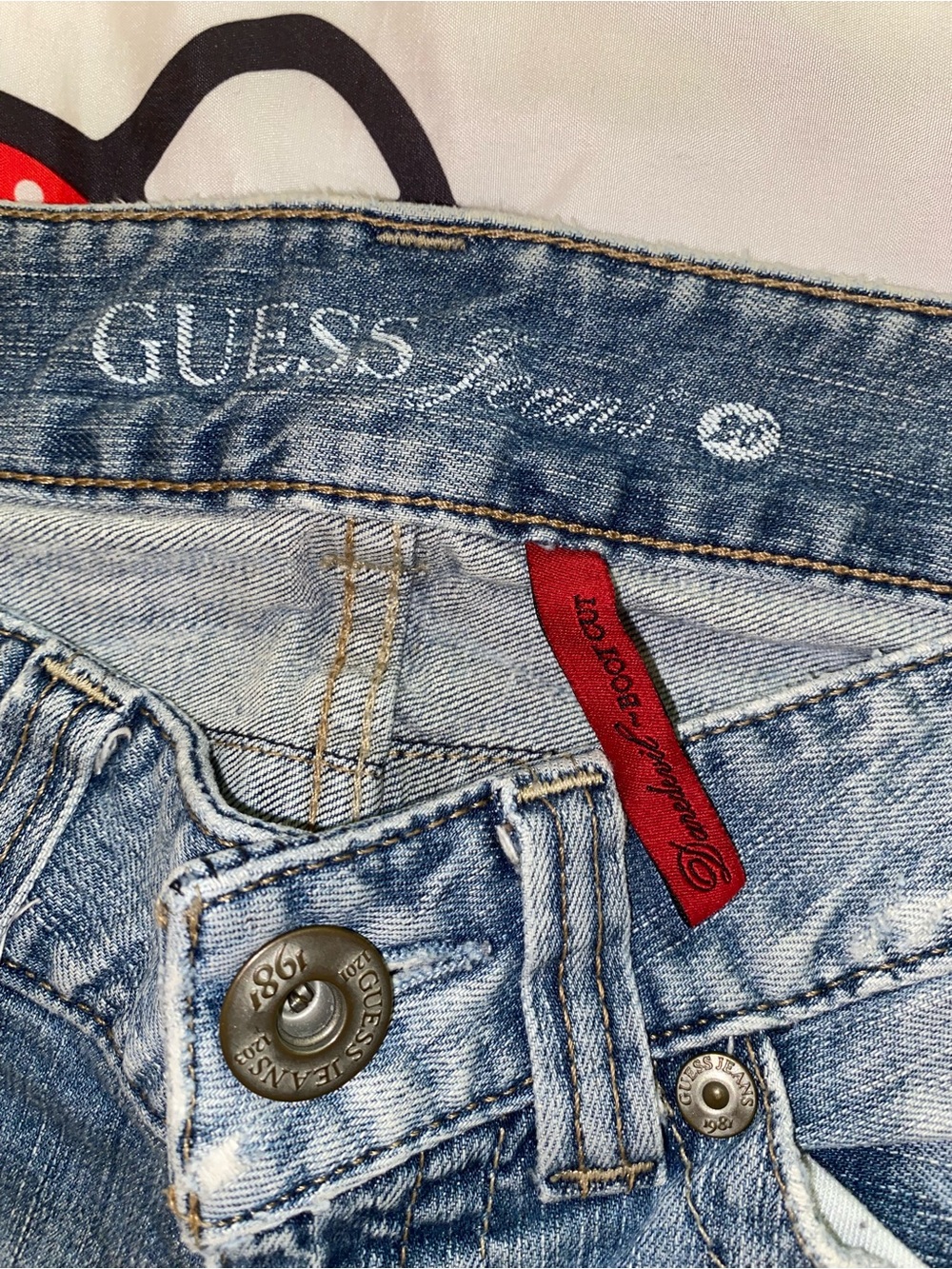 Guess Daredevil Bootcut Low Rise Jeans - Picture 4 of 5